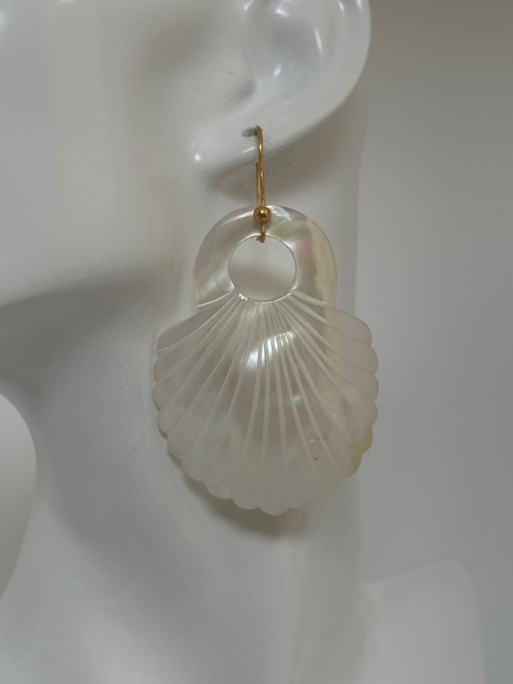Iridescent Shell Drop Earrings - White Mother of Pearl